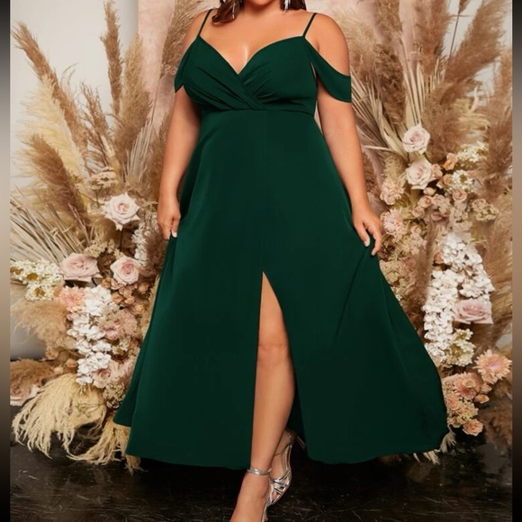 Luxe plus size cold shoulder party formal evening gown dress - Picture 6 of 7